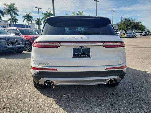 Certified 2023 Lincoln Corsair Reserve FWD image 5