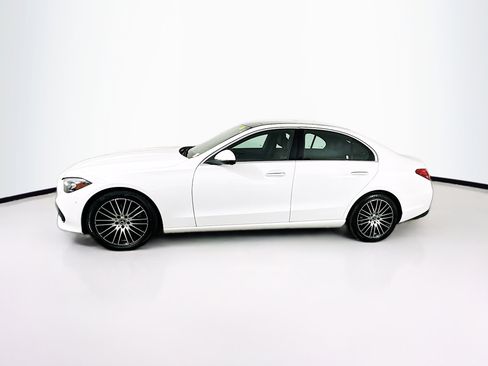 Used 2024 Mercedes-Benz C 300 Sedan image 4