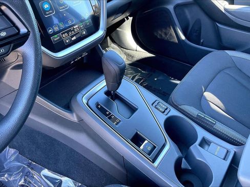 Certified 2025 Subaru Crosstrek 2.0i Premium image 17