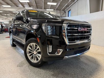 Used 2021 GMC Yukon SLT w/ SLT Luxury Package