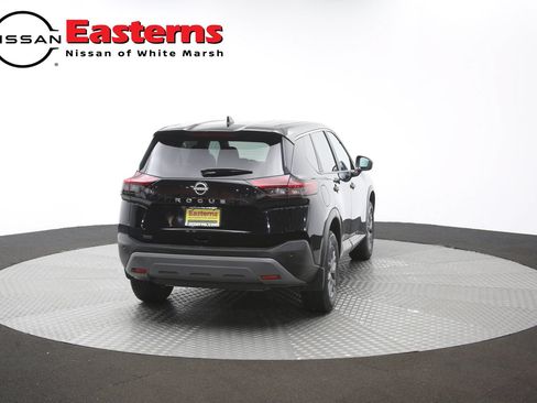 Used 2023 Nissan Rogue S FWD image 38