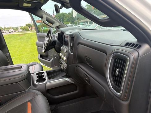 Used 2019 GMC Sierra 1500 AT4 w/ Technology Package AWD/4WD image 19