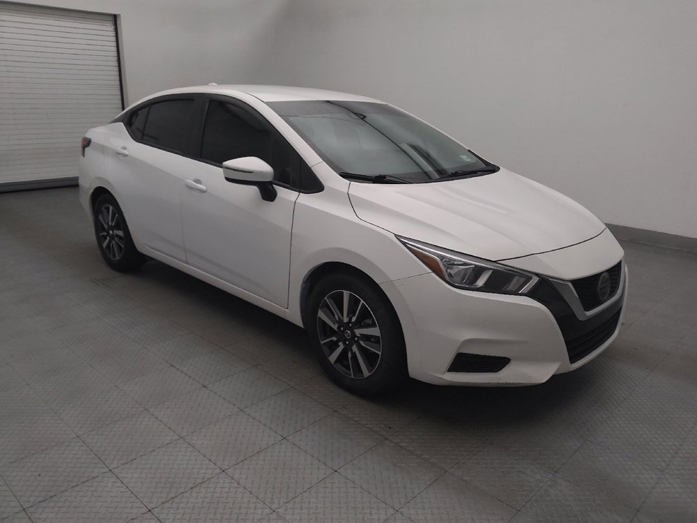 Used 2021 Nissan Versa SV FWD image 11