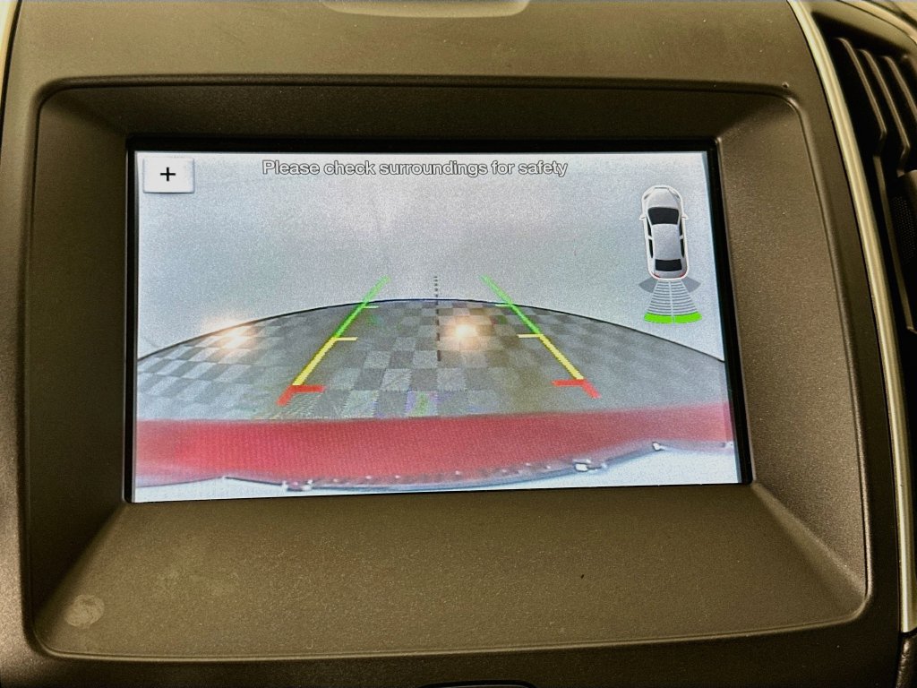 Used 2018 Ford Edge SEL w/ Equipment Group 201A FWD image 14