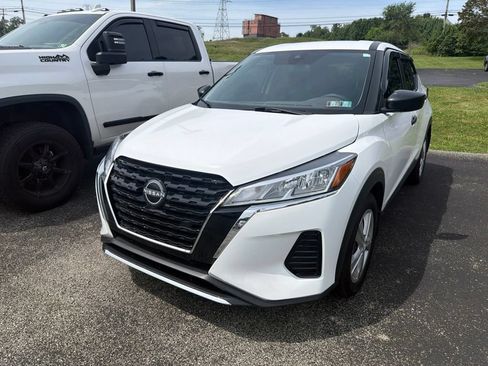 Used 2024 Nissan Kicks S FWD image 9