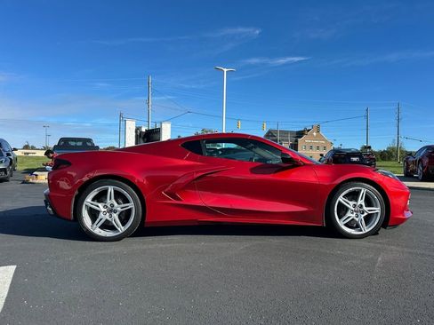 Used 2024 Chevrolet Corvette Stingray Coupe w/ 1LT image 10