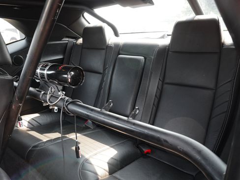 Used 2016 Dodge Challenger SRT Hellcat RWD image 30