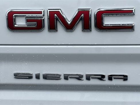 Used 2024 GMC Sierra 1500 SLT image 36