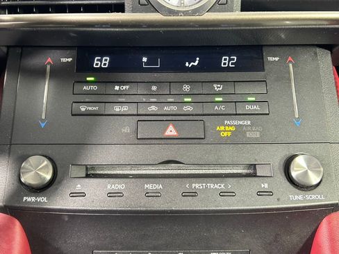 Used 2017 Lexus RC 300 AWD image 19