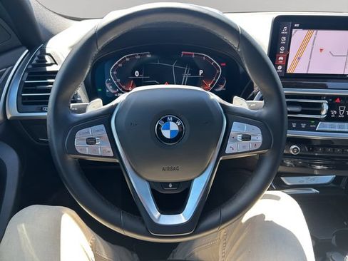 Used 2025 BMW X4 xDrive30i AWD/4WD image 12
