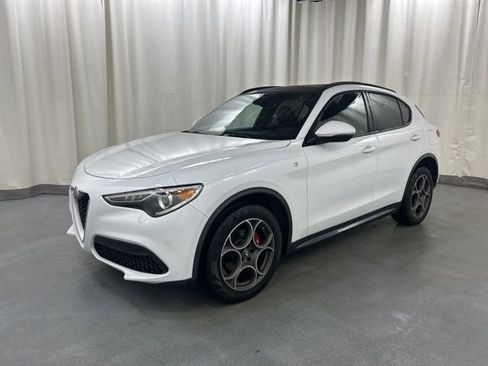 Used 2023 Alfa Romeo Stelvio Ti w/ Active Assist Plus Package image 2