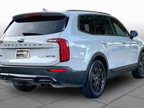 Used 2021 Kia Telluride EX w/ EX Premium Package AWD/4WD image 13