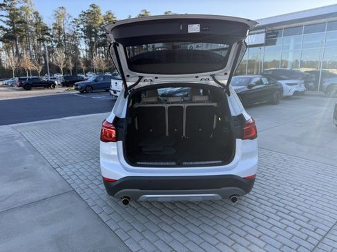 Used 2019 BMW X1 sDrive28i w/ Convenience Package image 16