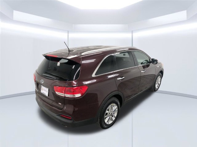 Used 2017 Kia Sorento FWD image 40