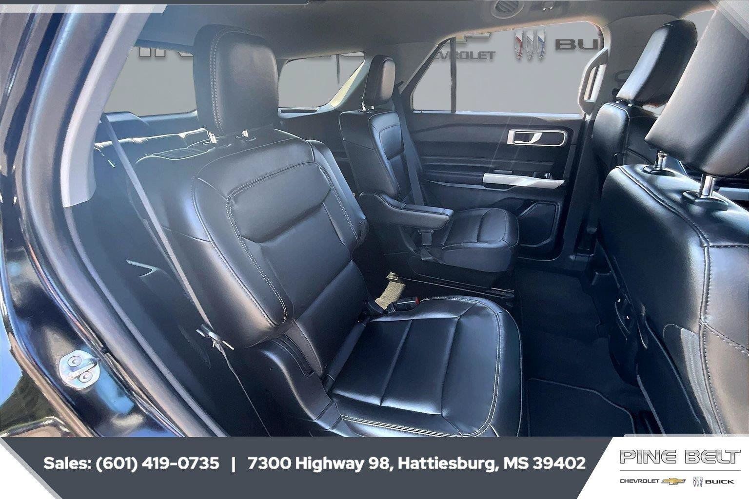 Used 2023 Ford Explorer XLT w/ Equipment Group 202A AWD/4WD image 20