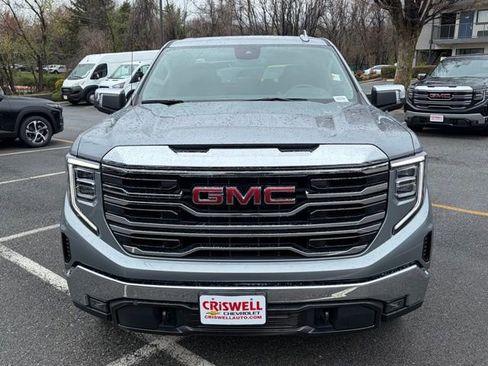 Used 2025 GMC Sierra 1500 SLT image 10