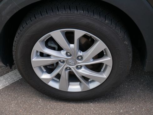 Used 2019 Hyundai Tucson Value w/ Cargo Package AWD/4WD image 15
