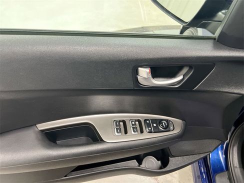 Used 2020 Kia Optima LX image 20