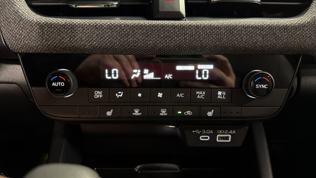 New 2026 Subaru Outback Limited AWD/4WD image 29