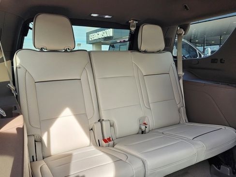 New 2026 GMC Yukon Denali w/ Denali Reserve Package image 54