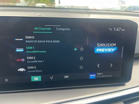 Certified 2025 Kia Sorento S w/ Panoramic Sunroof Package image 54