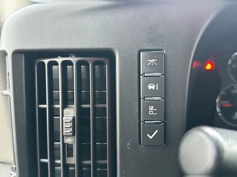 Used 2020 Chevrolet Express 2500 w/ Driver Convenience Package image 17