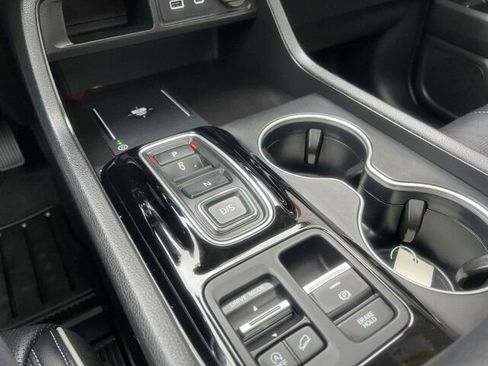 Used 2023 Honda Pilot Elite image 30