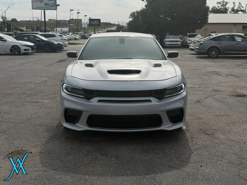 Used 2023 Dodge Charger R/T RWD image 2