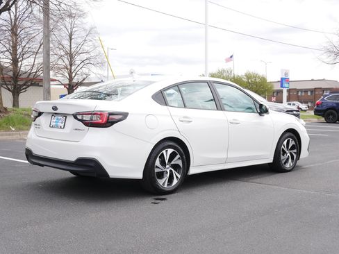 Used 2025 Subaru Legacy Premium AWD/4WD image 7