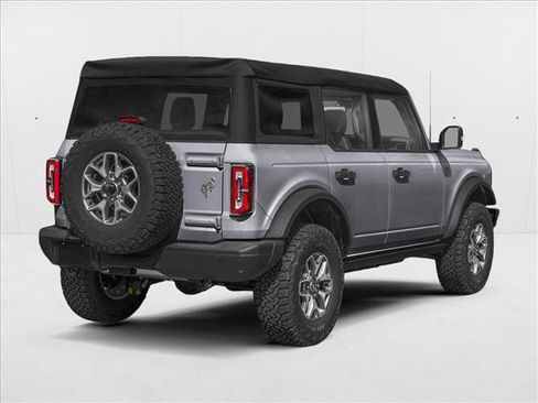 New 2026 Ford Bronco Badlands image 2