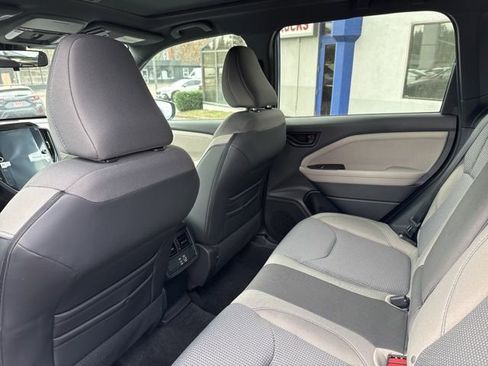 New 2026 Subaru Forester Premium image 19