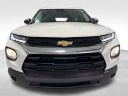 Used 2021 Chevrolet TrailBlazer LS FWD image 48