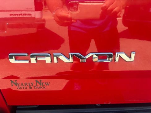 Used 2016 GMC Canyon 4x4 Extended Cab image 15