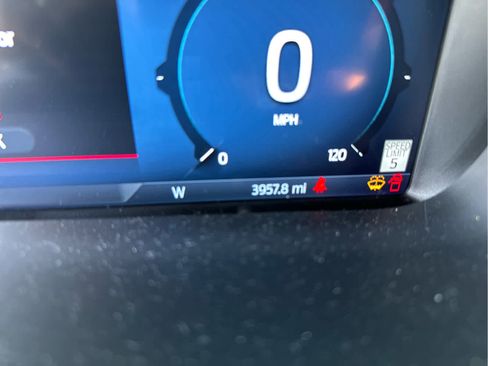 Used 2025 Ford F150 XLT w/ Equipment Group 302A MID image 13