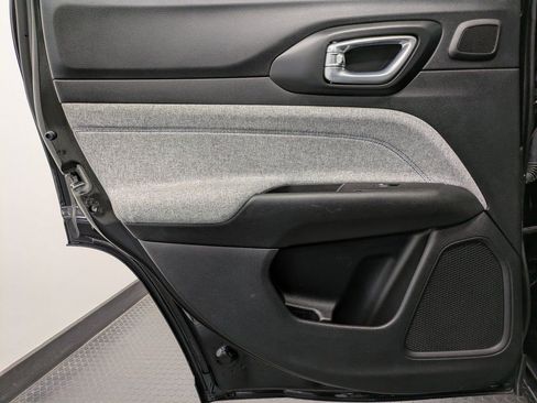 Used 2022 Jeep Compass Latitude w/ Sun and Sound Group image 22