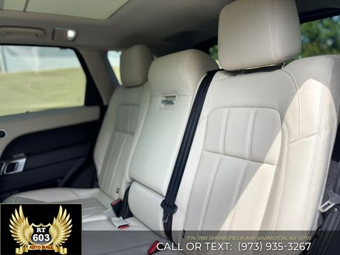 Used 2020 Land Rover Range Rover Sport HSE AWD/4WD image 10