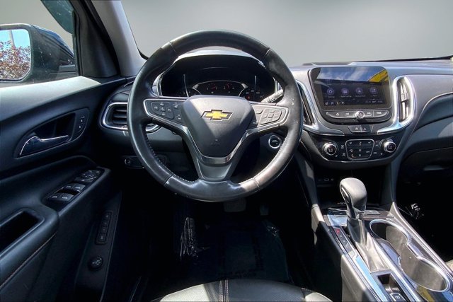 Used 2022 Chevrolet Equinox Premier AWD/4WD image 4