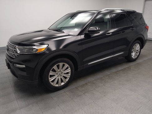 Used 2021 Ford Explorer Limited w/ Equipment Group 301A AWD/4WD image 2