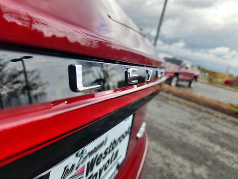 Used 2024 Lexus RX 350 Premium w/ Convenience Package image 31