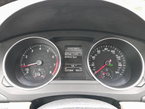 Used 2017 Volkswagen Jetta SE FWD image 21