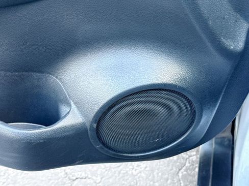 Used 2020 Nissan Rogue S image 20