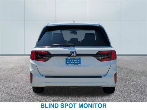 New 2026 Honda Odyssey EX-L image 8