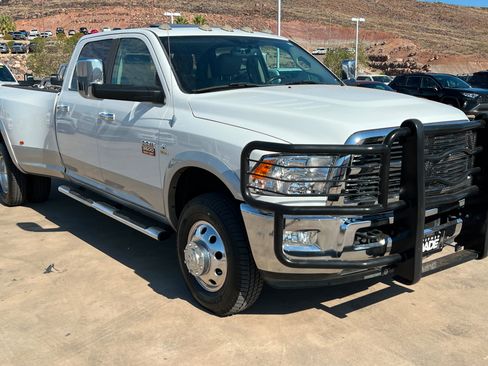Used 2012 RAM 3500 Laramie w/ Max Tow Pkg AWD/4WD image 7