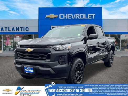 Certified 2025 Chevrolet Colorado W/T w/ WT Custom Package image 1