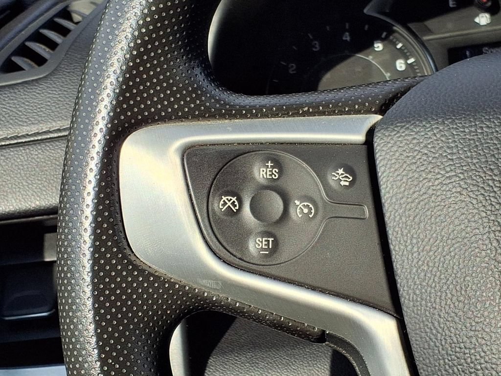 Used 2024 GMC Terrain SLE FWD image 16