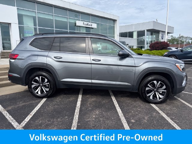 Certified 2025 Volkswagen Atlas SE AWD/4WD image 2