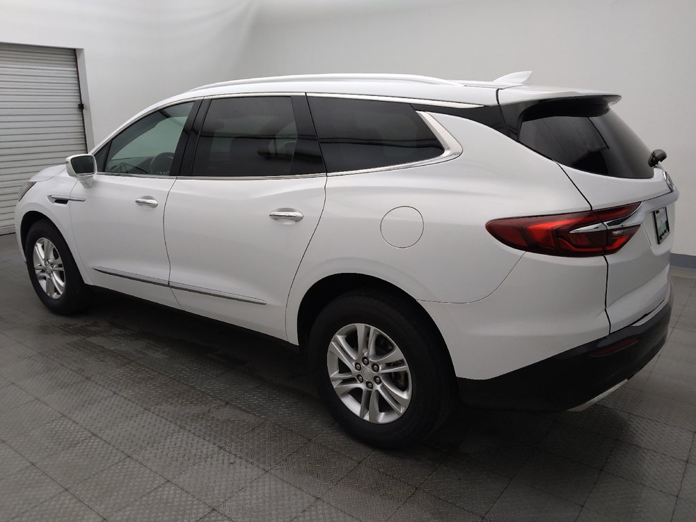 Used 2019 Buick Enclave Essence AWD/4WD image 3
