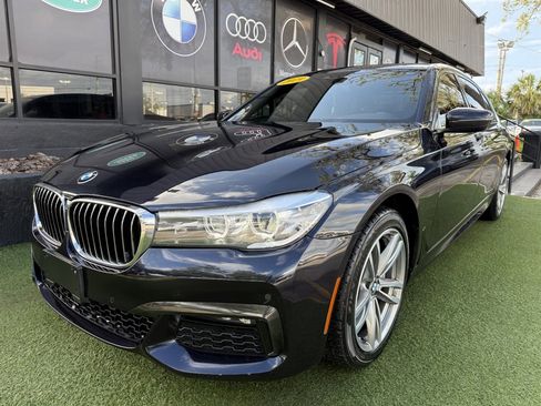Used 2019 BMW 740i w/ Executive Package image 1