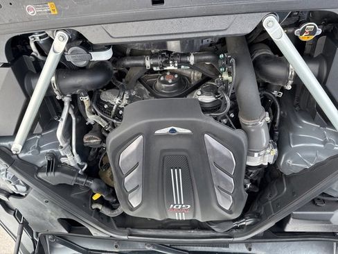 Used 2018 Genesis G90 3.3T Premium image 6