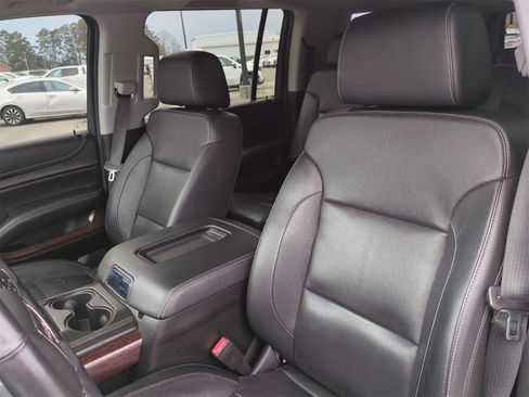 Certified 2020 GMC Yukon XL SLT image 19